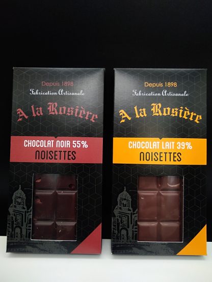 Tablettes de chocolat aux noisettes
